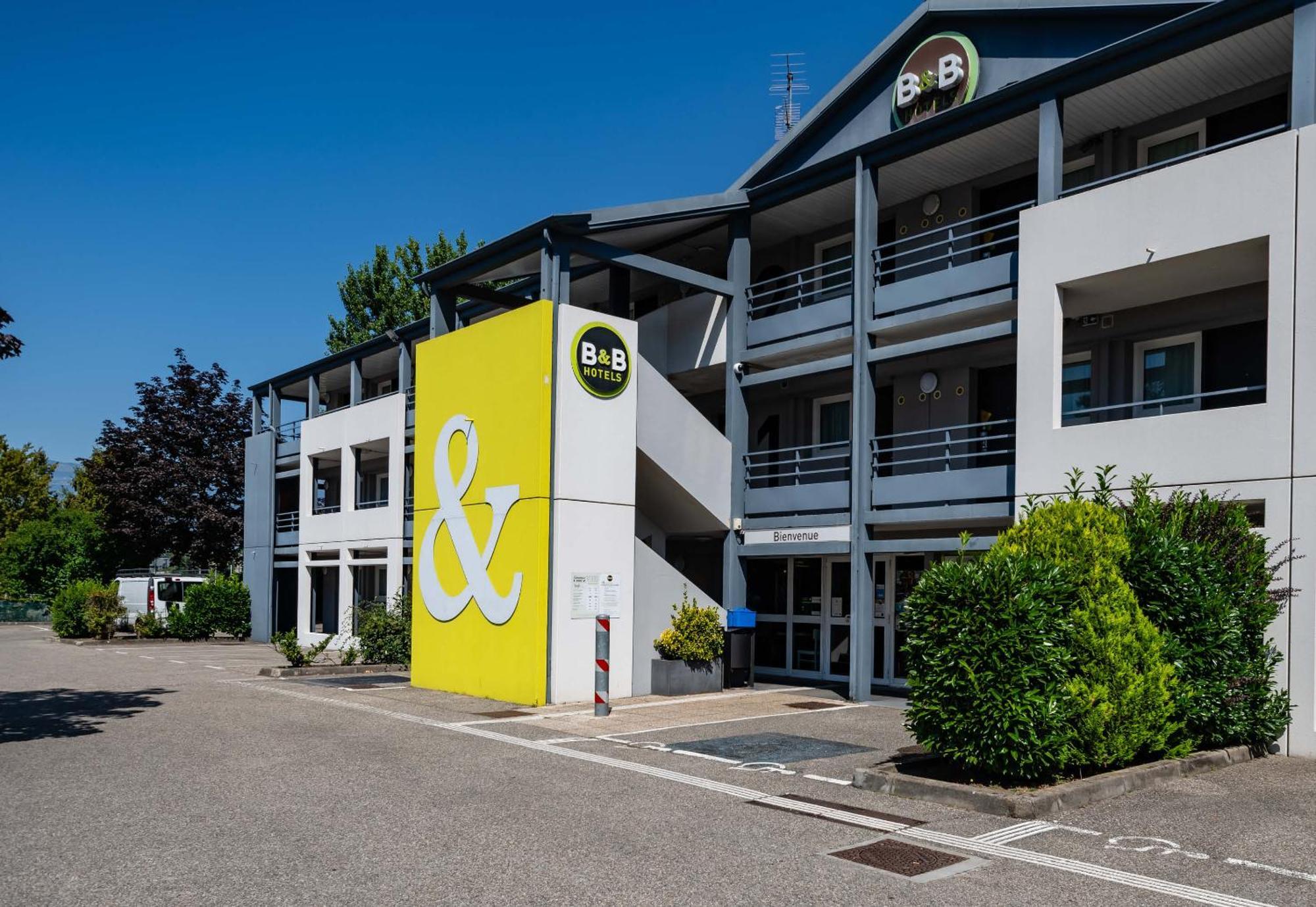 B&B Hotel Grenoble Universite 1 Gieres Bagian luar foto
