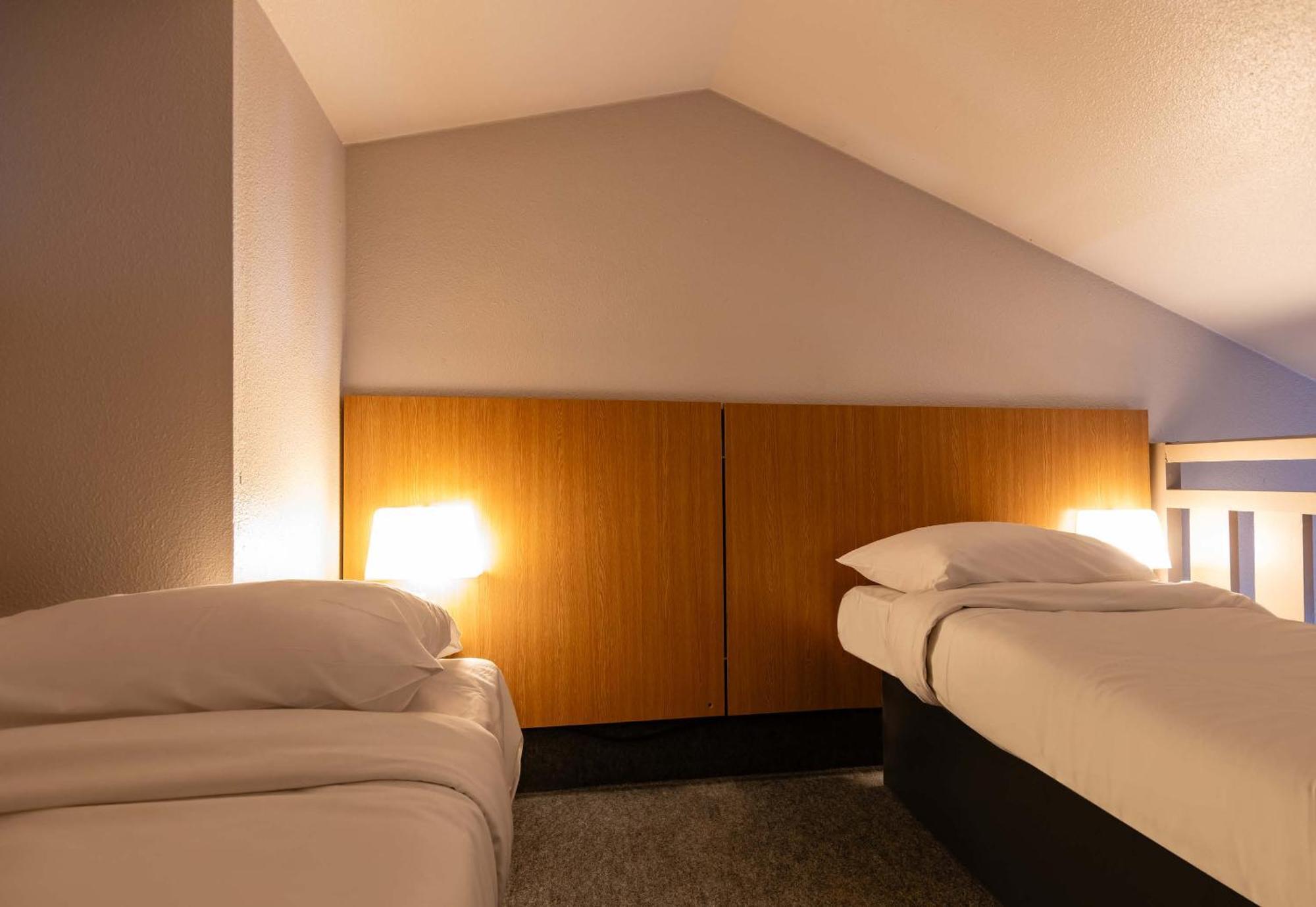 B&B Hotel Grenoble Universite 1 Gieres Bagian luar foto
